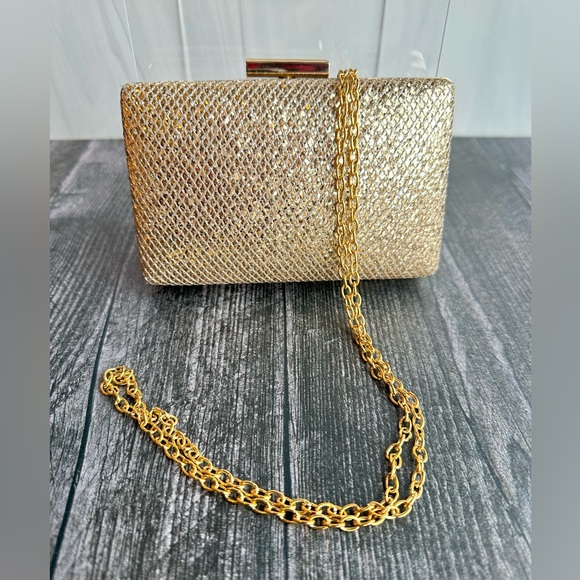 Light Gold Toned Clutch with Chain - Picture 5 of 7